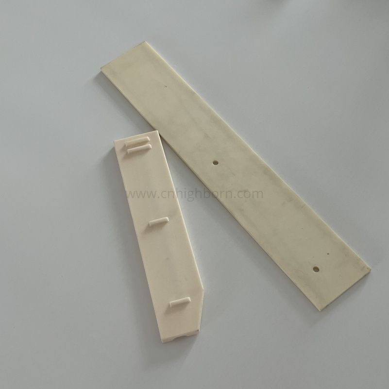  Composant de plaques de structure en céramique d'alumine Al2o3 d'oxyde d'aluminium