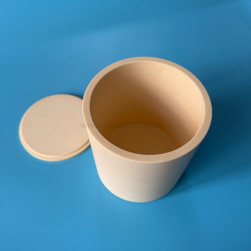 Pot de broyage en céramique d'alumine, pot de broyeur à boulets Al2O3