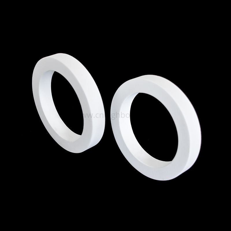 Pièces en céramique de garniture de l'anneau Al2o3 d'alumine d'isolation de la résistance à l'usure 95% 