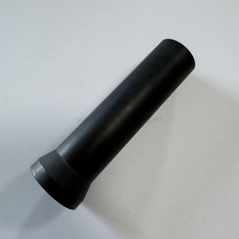 Tubes en carbure de silicium fritté sans pression en forme d'escalier