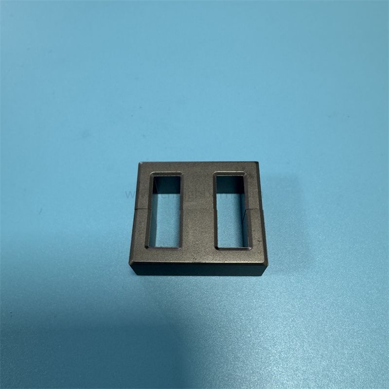 Noyau de ferrite de bloc magnétique doux personnalisé pour transformateur de puissance industriel