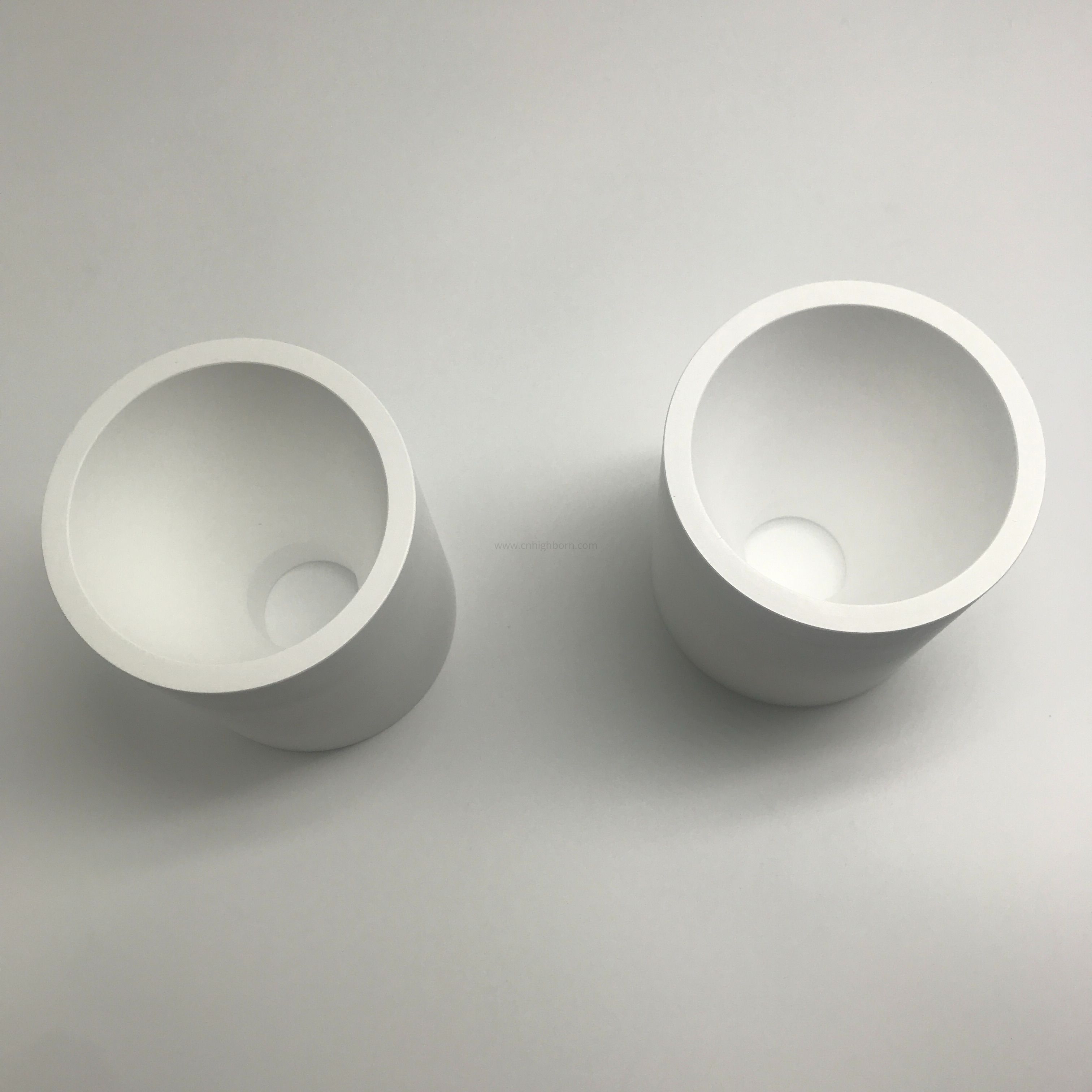 Tube en céramique hexagonal de nitrure de bore BN cylindre creux