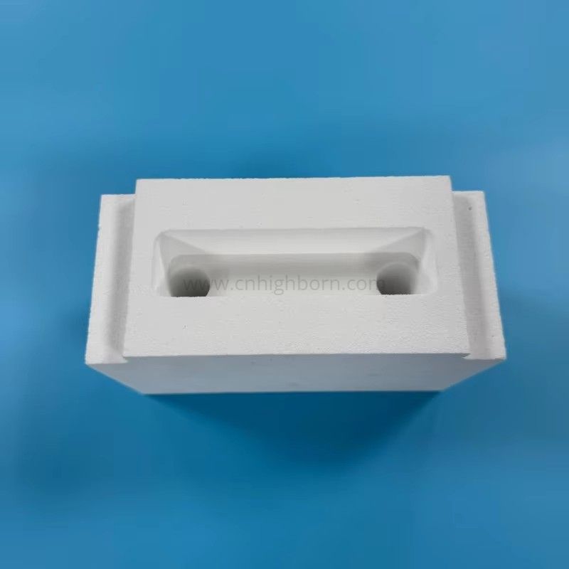 Pièce structurelle en céramique de morceau d'alumine du bloc isolant Al2O3